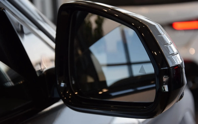 BMW iX2 cena 320900 przebieg: 5, rok produkcji 2024 z Kutno małe 704